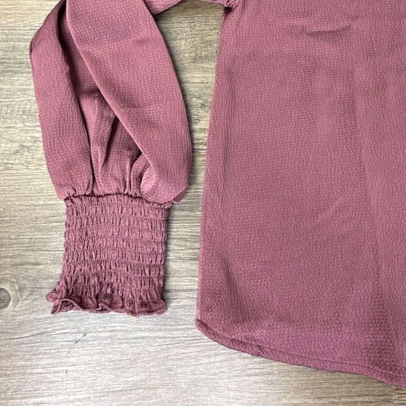 Blu Pepper Women’s Dusty Rose V-Neck Silky Puffy Sleeve Blouse, size Small - Picture 4 of 12